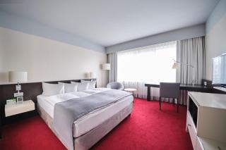 Holiday Inn Berlin Airport - Conference Centre by IHG - Schönefeld - 2