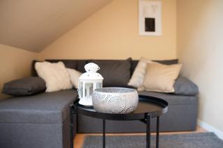 Studio 953 - Your Peace of Mind, AC & parking - 9