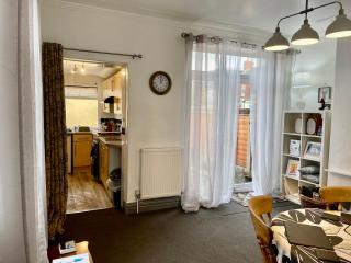 Entire holiday home in Blackpool with free parking and a private patio garden - 3