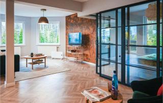 Awesome Apartment In Stezyca With Sauna - 8