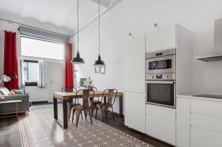 Stylish Apartment with Terrace for Couple or Family - Barcellona - 8