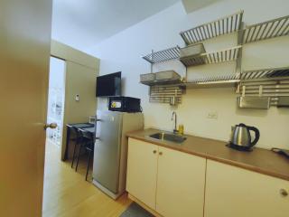 Crib's nr.BGC - Manila - 8