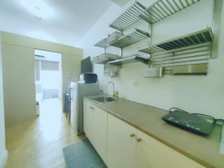 Crib's nr.BGC - Manila - 7