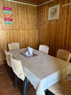 Ridge View Chalet Homestay - 9