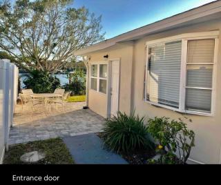 Cheerful home with one bedroom - Cape Coral - 1