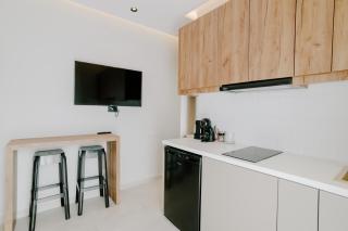 Aelia Prime Experience 3 - 8