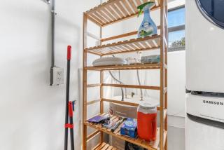 Lauderdale Modern 1 Bedroom 1 Bathroom with Private Backyard - 1