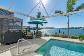Stunning Waterfront Views, Newly Renovated 5,000 SqFt Luxe Home, Southern Exp - 5