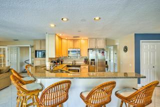 Tropical Apollo Beach House with Pool and Dock! - Apollo Beach - 2