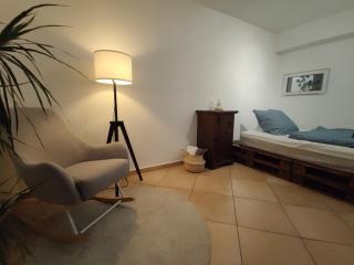 ZEN Apartment - spacious for 7 - central - kitchen - Offenbach - 4