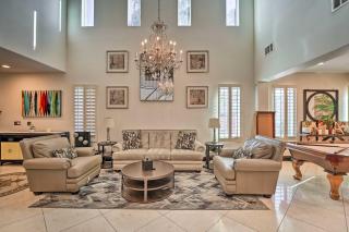 9 Mi to Strip Las Vegas Home with Pool and Hot Tub! - Las Vegas - 4
