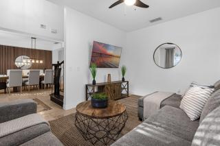 Hidden gem! Gorgeous villa next to Disney - 2