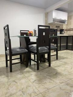 ALOJAMIENTO CON PARQUEO CERCA A LA BASÍLICA - 5