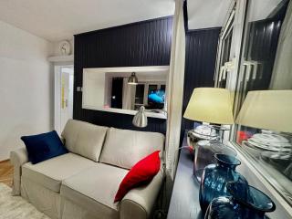 SAWA 5 metro WiFi 70'TV Netflix HBO Disney+ AppleTV+ - Warsaw - 8