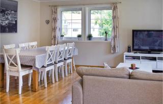 Five-Bedroom Holiday Home In Ana-Sira - Åna-Sira - 9