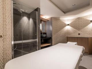 Appartement de luxe avec spa privé et accès au SPA de la résidence - FR-1-613-89 - 2