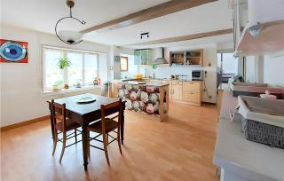 3 Bedroom Gorgeous Home In Germont - 4