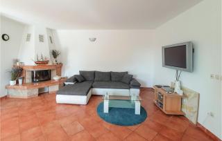 4 Bedroom Gorgeous Home In Dobrinj - 6