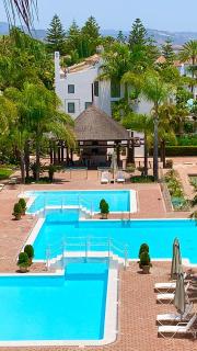 PUENTE ROMANO LUXURY PENTHOUSE, Beachside & Sea Views - 4
