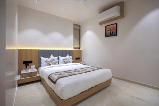 Hotel Aditya Mansingh Inn - 9