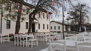 İstasyon Otel - - 0