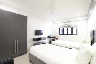 Alba Premier, Ahmedabad - Ahmedabad - 8