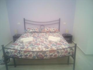MY BRILLIANT HOME WITH JACUZZI 2 STEPS FROM St TOLEDO - Napels - 1