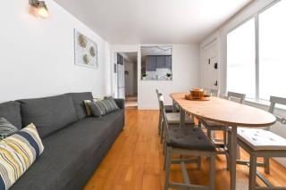 Front House 3 bedroom flat nice street, walk to BART, shops - 1