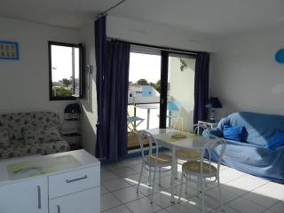 Charmant studio avec piscine à La Rochelle, proche port des Minimes, commerces et bus - FR-1-551-30 - 3