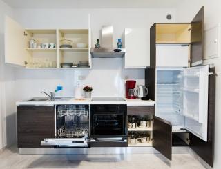 Apartments Care - Okrug Donji - 7