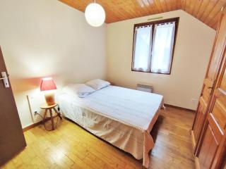 Le chant de la Pique, maison T4, jardin, parking gratuit, wifi, 6 personnes - Bagnères-de-Luchon - 2