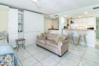 Ground Floor Convenient Gated condo at Beach Sawgrass - Pet Friendly!!! - 9