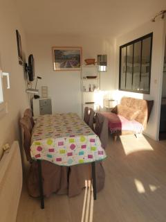 T2 vue mer avec parking privé - Saint Pierre La Mer - 9