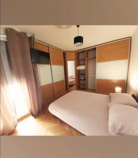 Beautiful Apartment, Close to Beach - 1