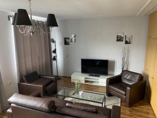 Apartment City Süd- 5 Zimmer_15 Personen _ Komplett_eingerichtet - 6