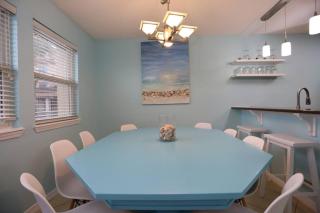 Emerald Shores: Steps from the Gulf, Navarre Beach - 1