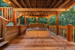 February Savings! 3 King Beds! Creek! Hot Tub! - Blue Ridge - 2