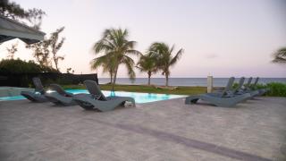 Soak'D Pineapple Villa - Berrydale - 5