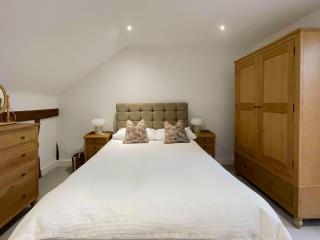 Immaculate barn annexe close to Stansted Airport - 5