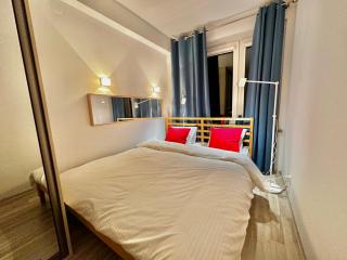 DECOR 3 metro fast WiFi 1Gbs 80'TV HBO Disney AppleTV - Varsovie - 8