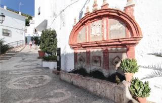 2 Bedroom Stunning Home In Frigiliana - Frigiliana - 1