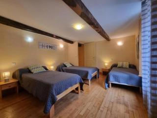 Gîte spacieux avec cheminée et WiFi - Animaux admis - FR-1-496-87 - Saint-Paul-de-Vézelin - 3