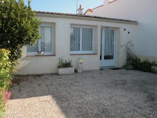 Maison Plain-Pied Proche Plage et Commerces à La Tranche-sur-Mer – Idéal Familles - FR-1-22-210 - 3