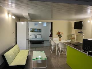 Agréable appartement en rez-de-jardin à 450m de la mer - Sainte-Anne - 5