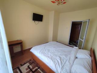 Misty Mountain Accommodation - Vulcan - 5