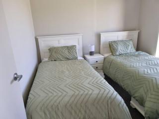 Olley's Place - Wellington East - 5