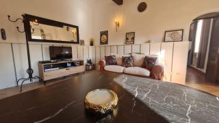 Sunny Apartment with Nice View in History City Center - Aix-en-Provence - 3