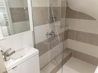 STUDIO NEUF ET CHARMANT VIEIL ANTIBES - Antibes - 2