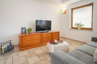 Apartment Ajdi - Ajdovščina (Aidùssina) - 4