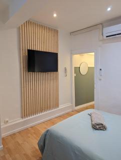 1er Grand Studio Hyper Centre Agen Calme Clim - Agen - 3